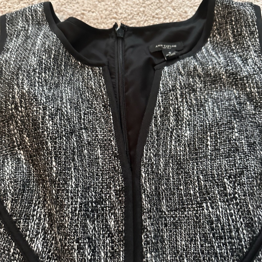 Ann Taylor Sheath Dress Black Gray Size 4 Wedding Party Business Classic Elegant - Picture 11 of 16